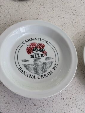Royal Worcester White Ceramic Banana Cream and Pumpkin Pie Plates